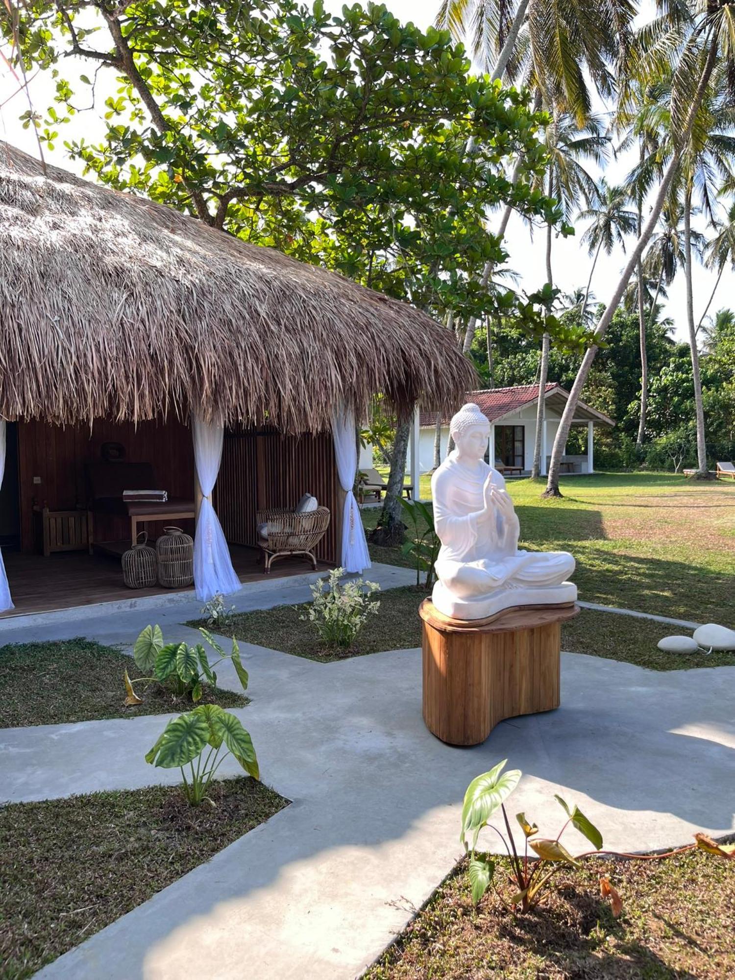 Simply Peace Hotel Tangalle Exterior foto
